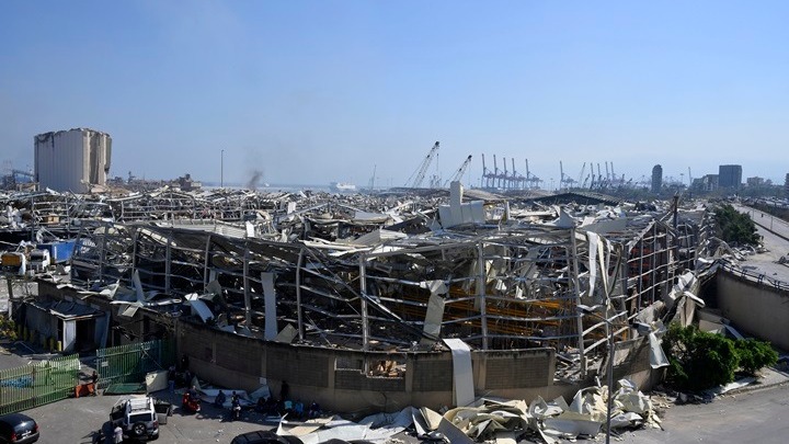  Σε κατάσταση έκτακτης ανάγκης κηρύχθηκε η Βηρυτός για δύο εβδομάδες – 113 νεκροί και δεκάδες αγνοούμενοι