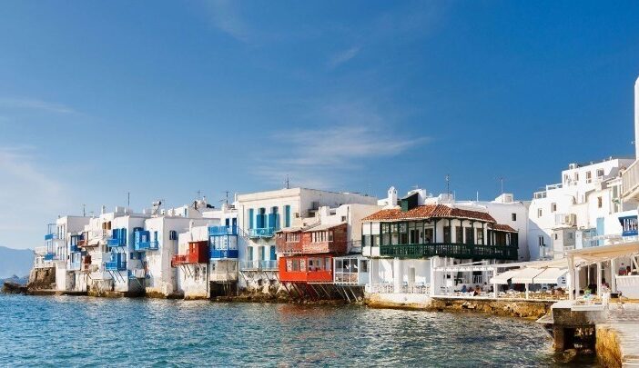  Λουκέτο για 48 ώρες σε γνωστό beach restaurant της Μυκόνου