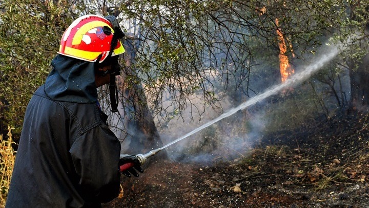  Κλιμάκιο της Διεύθυνσης  Εμπρησμού στον Δήμο Σαρωνικού για τη φωτιά