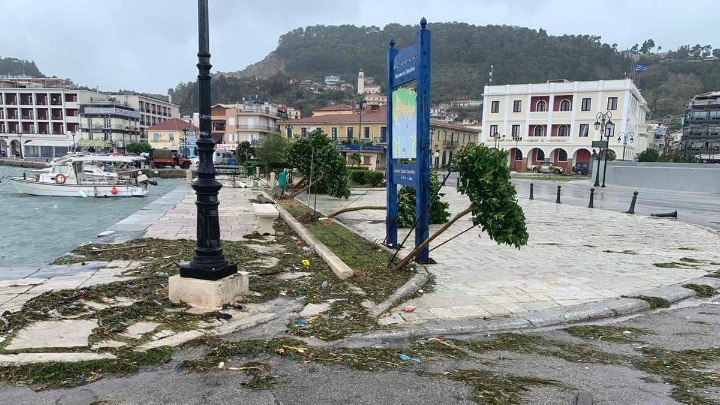  “Ιανός”: Αποκαταστάθηκε η ηλεκτροδότηση στην πόλη της Ζακύνθου – Προβλήματα σε Κεφαλονιά και Ιθάκη