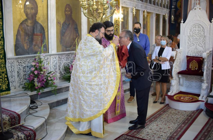  Μόσιαλος για Κουμουτσάκο: “Όταν δημόσια πρόσωπα δεν αντιλαμβάνονται ποιες συμπεριφορές είναι συμβατές, να μην έχουμε την απαίτηση από τους πολίτες”.