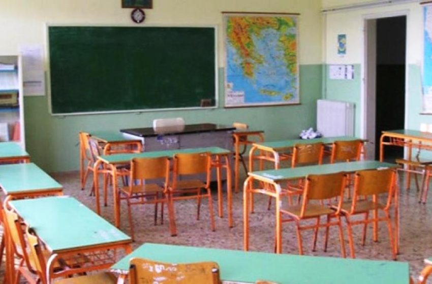  Κοροναϊός: Πότε θα κλείνουν τα σχολεία…