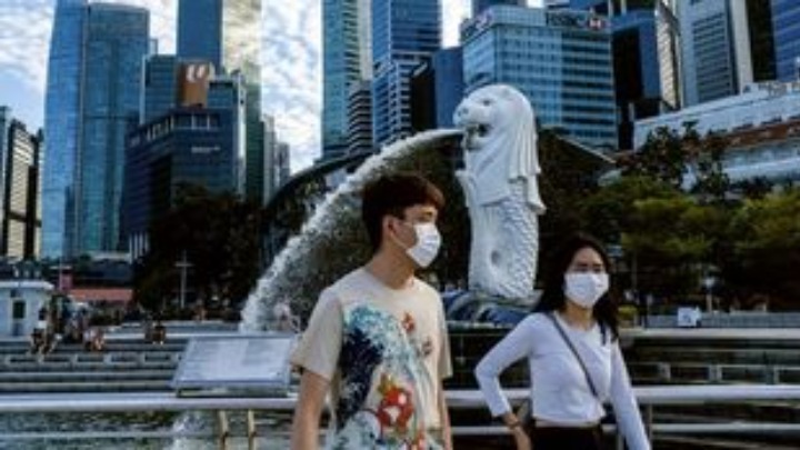  Γιατί η Σιγκαπούρη έχει τη χαμηλότερη στον κόσμο αναλογία θανάτων από κοροναϊό