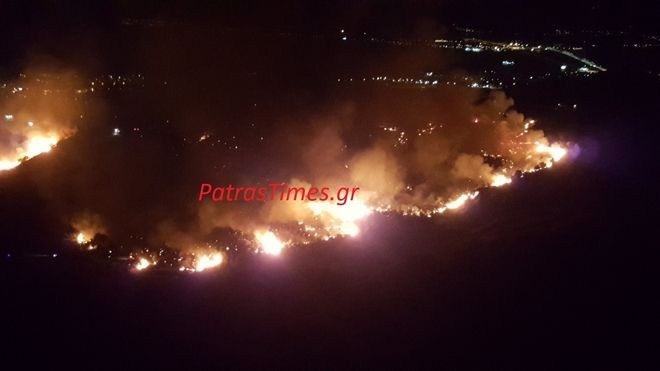  Πάτρα: Ολονύχτια μάχη με τις φλόγες