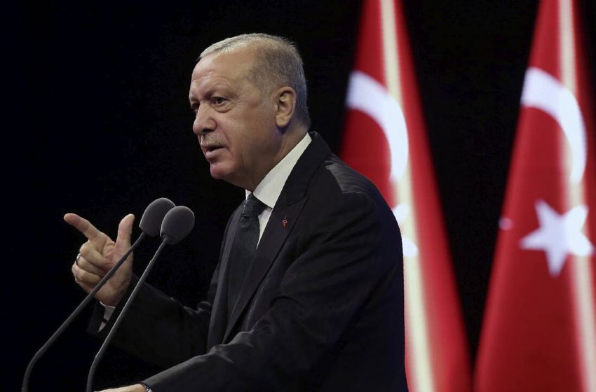  Ο Ερντογάν υπόσχεται οικονομικές μεταρρυθμίσεις για να σπάσει το οικονομικό “τρίγωνο του διαβόλου”