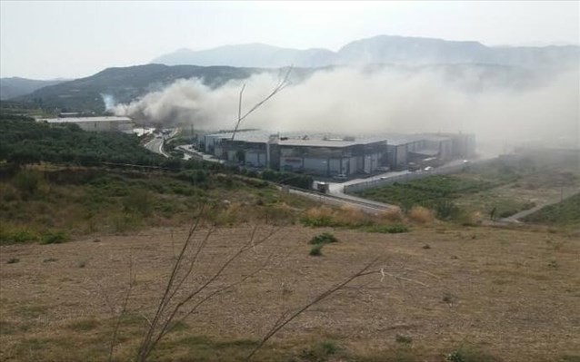  Κρήτη: Δύο μεγάλες φωτιές σε εξέλιξη σε Ηράκλειο και Άγιο Νικόλαο