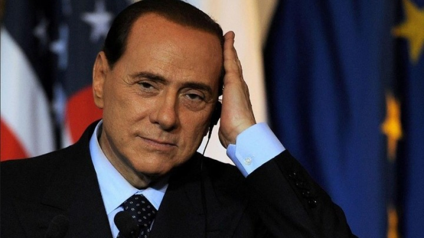  Μπερλουσκόνι: “Δεν είχα ποτέ επαφές και δεν συνάντησα τον Ρώσο πρέσβη στην Ιταλία”