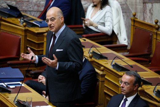  Διόρθωσε αλλά κάλυψε τον Χρυσοχοϊδη ο Δένδιας: Όλοι στηρίζουμε τις εθνικές θέσεις