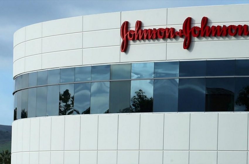  Ανακαλεί αντηλιακά η Johnson & Johnson – Βρέθηκε καρκινογόνο χημικό