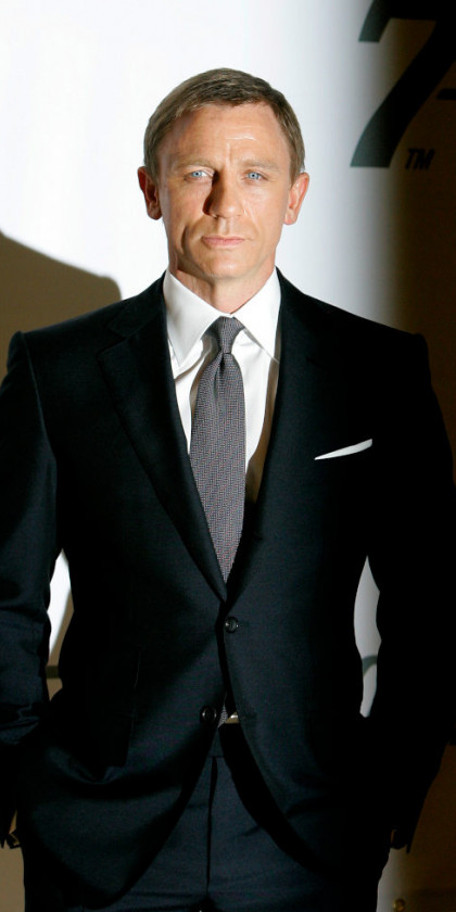 james bond daniel craig