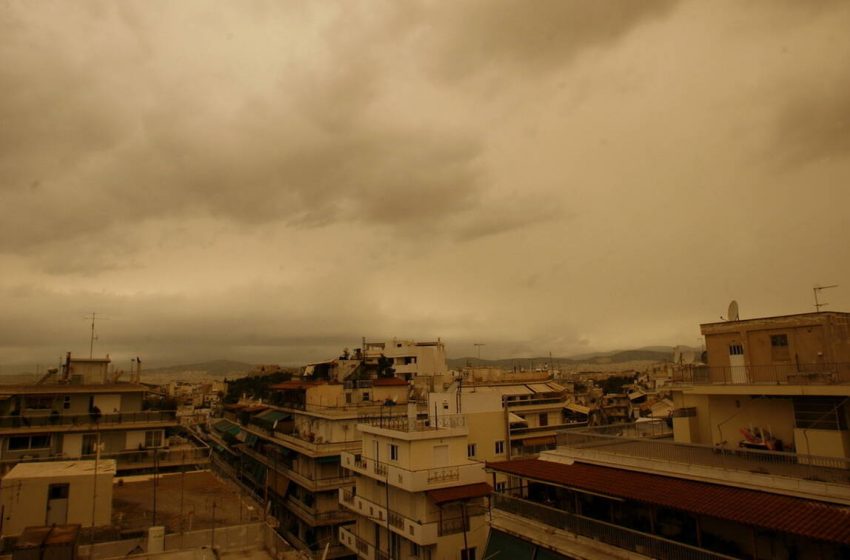  Έρχεται θερμή εισβολή από την Αφρική: Σκόνη και άνοδος της θερμοκρασίας – Η πρόβλεψη Τσατραφύλλια