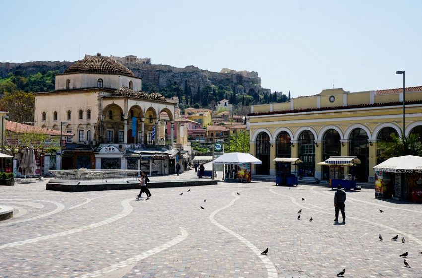  Μίνι καραντίνα στην Αττική: Μάσκα παντού, απαγόρευση κυκλοφορίας – Τι περιμένουν κυβέρνηση και ειδικοί