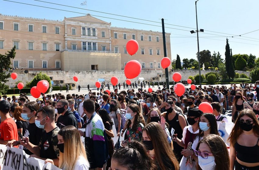  Γιατί οι μαθητικές κινητοποιήσεις τρομάζουν την κυβέρνηση – Ομοιότητες και διαφορές από την εποχή Κοντογιαννόπουλου