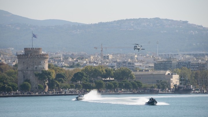  Χωρίς παρελάσεις, παρουσία  Σακελλαροπούλου ο τριπλός εορτασμός της 28ης στη Θεσσαλονίκη