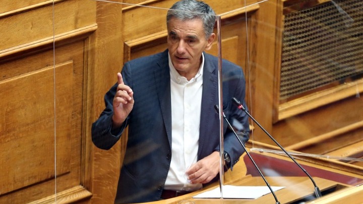  Τσακαλώτος: Η κυβέρνηση χτυπάει τον πυρήνα της δημοκρατίας