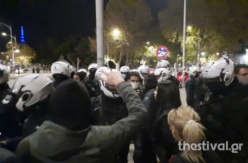  Θεσσαλονίκη: Συγκέντρωση κατά του lockdown στον Λευκό Πύργο (vid)