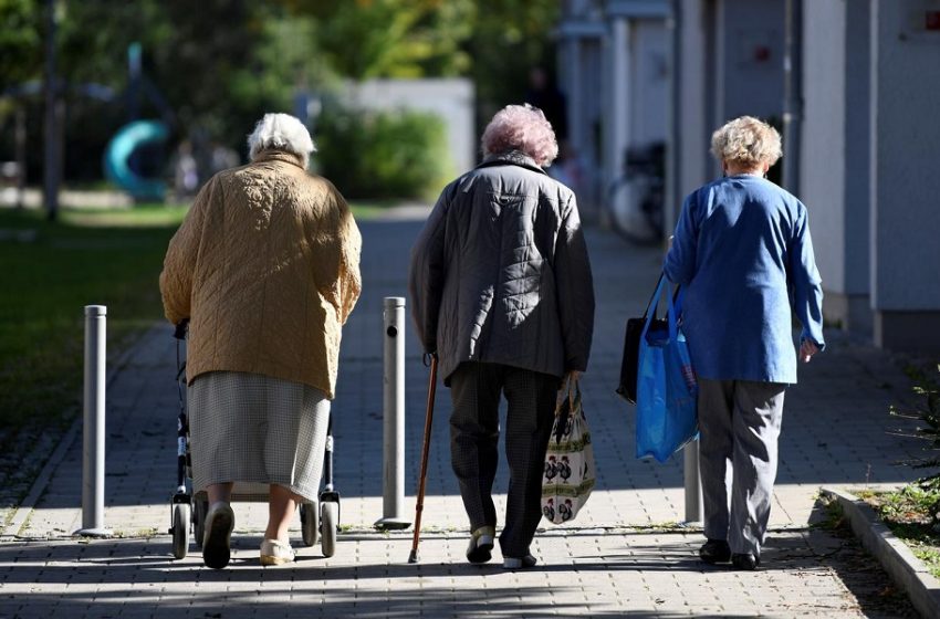  Νέα μελέτη για τη μάσκα: Μάλλον δεν προκαλεί υποξία σε ηλικιωμένους με προβλήματα υγείας