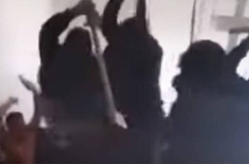  Σοκ από το βίντεο της επίθεσης με τους Πακιστανούς στα Καμίνια