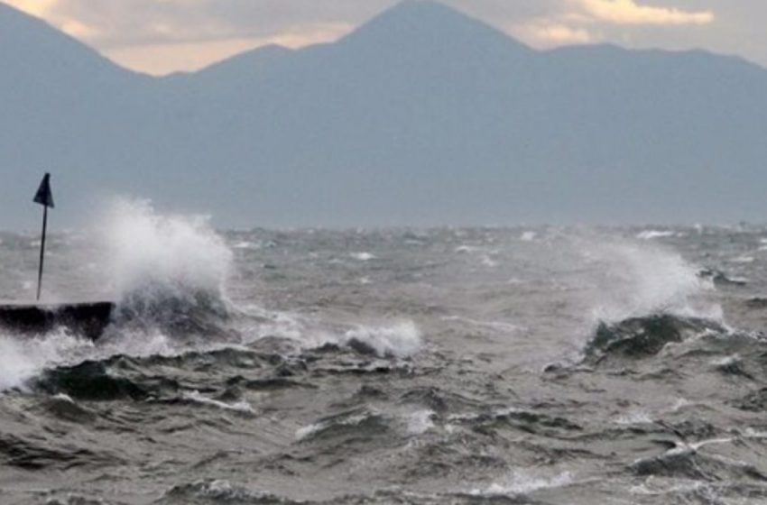  Σε ρυθμό… ράλι: Στα 140 χλμ/ώρα έφθασαν οι ριπές του ανέμου στο Αιγαίο