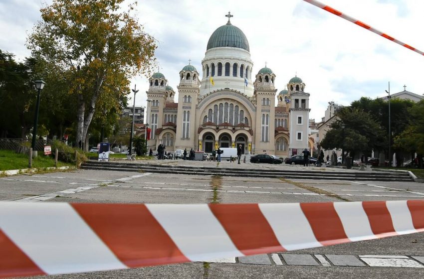  Συναγερμός στην Πάτρα: Αποκλείστηκε ο ναός του Αγ. Ανδρέα – Να μην επαναληφθεί το λάθος της Θεσσαλονίκης