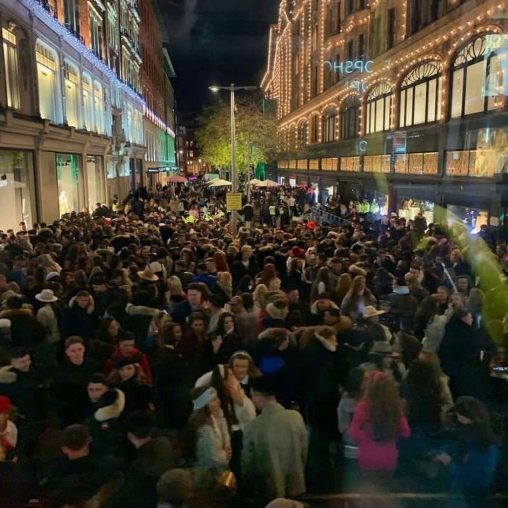 0 XCB 06122020 HARRODS 01