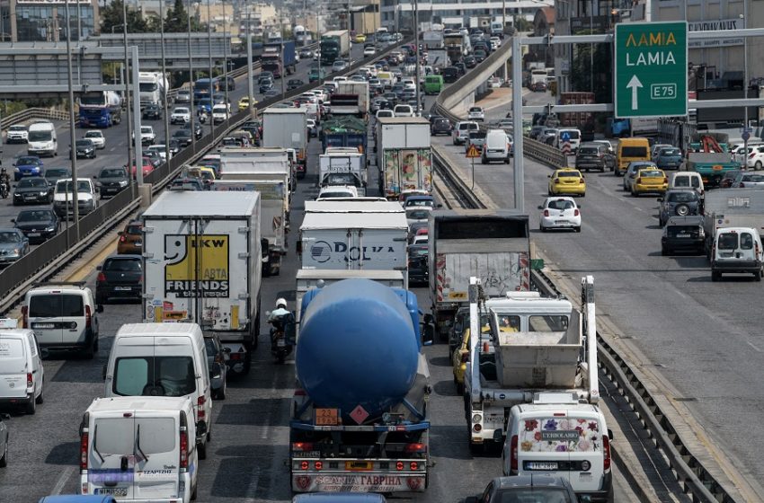  Φράκαρε ο Κηφισός και στα δύο ρεύματα