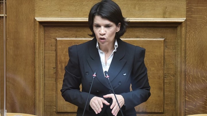  Ένταση στη Βουλή – Βουλευτής του ΣΥΡΙΖΑ αποκάλεσε τον Κυριάκο Μητσοτάκη “επιδειξία” (vid)