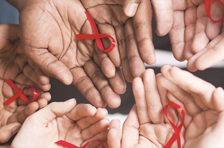  HIV στην Ελλάδα – Μεγάλο αφιέρωμα του libre: Αντιστρόφως ανάλογη η αύξηση των νοσούντων με την φαρμακευτική δαπάνη