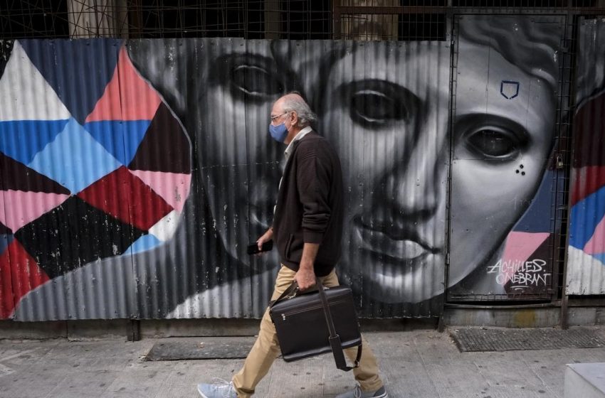  Έρευνα της PRORATA: Οι πολίτες αξιολογούν αρνητικά τη διαχείριση της πανδημίας – Ανεύθυνη η στάση της εκκλησίας