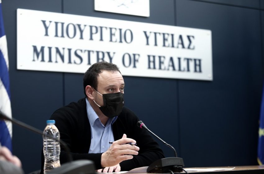  Γκ. Μαγιορκίνης στο libre: Δεν υπάρχει πρόβλημα εάν χορηγηθεί η 2η δόση μετά από 2 ή και 3 μήνες