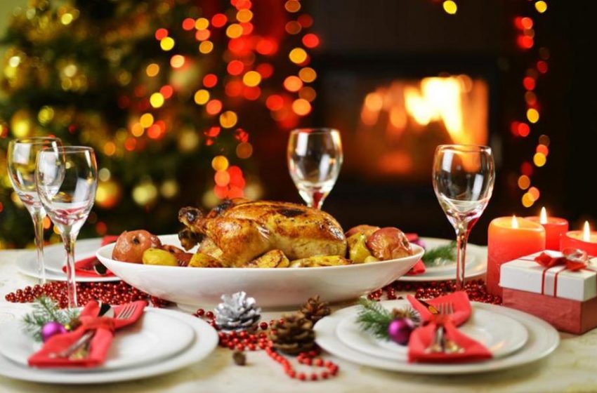  Από το τραπέζι του ρεβεγιόν στο Αυτόφωρο: Γείτονες πήραν τηλέφωνο την Αστυνομία για παραβίαση του μέτρου των 9 ατόμων