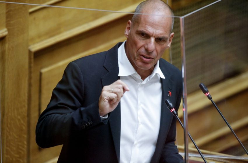  Βαρουφάκης: Τα funds αγοράζουν κοψοχρονιά την Ελλάδα  – Τι διαφορετικό έγινε που μείναμε στο ευρώ;