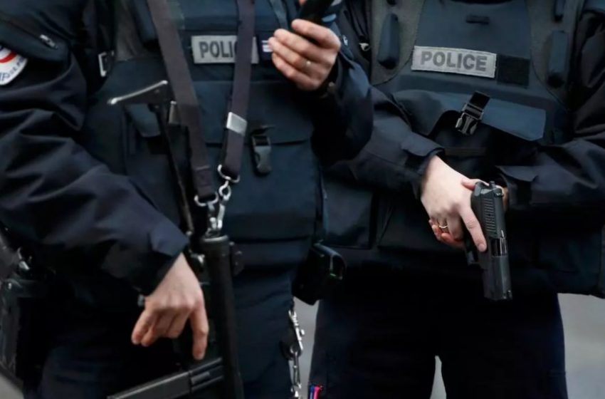  Συναγερμός στη Γαλλία – Νεκροί αστυνομικοί μετά από πυροβολισμούς σε υπόθεση ομηρίας