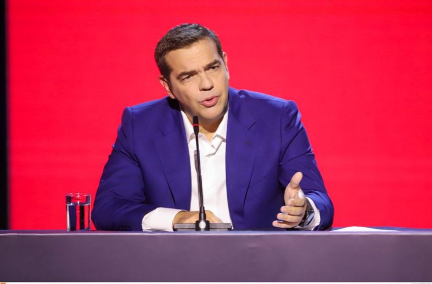  Τσίπρας: “Η εκλογική απόδραση του Μητσοτάκη από την διαχείριση της πανδημίας δείχνει το απόλυτο αδιέξοδό του”