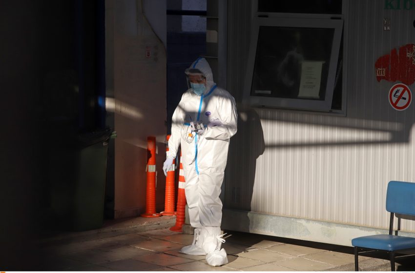  Αττική και Θεσσαλονίκη παραμένουν ψηλά στα κρούσματα – Όλη η κατανομή ανα περιφέρεια