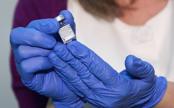  Νέες καταγγελίες για καθυστέρηση στον εμβολιασμό σε περιφερειακά νοσοκομεία- Διαψεύδει η 5η ΥΠΕ