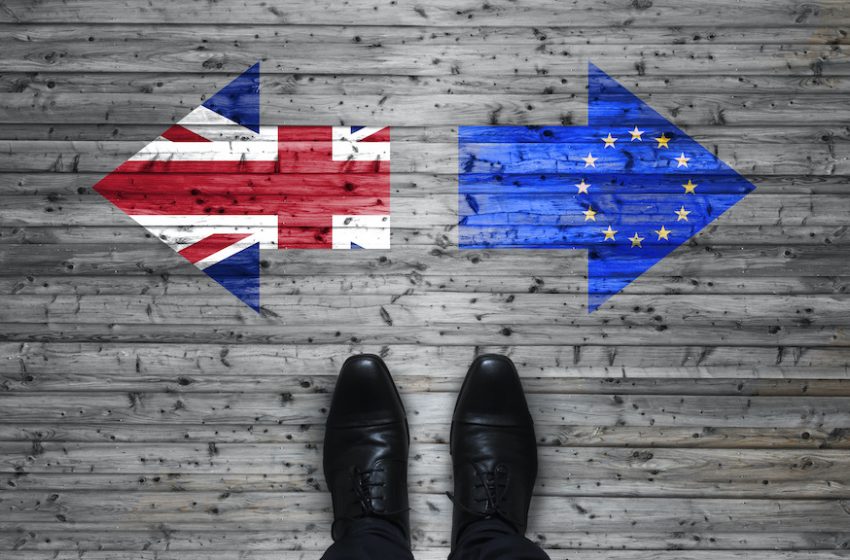  Brexit: O πρόεδρος του British Polling Council, της ένωσης δημοσκοπικών εταιρειών τόνισε ότι οι Βρετανοί, μετανιώνουν για την έξοδο από την ΕΕ