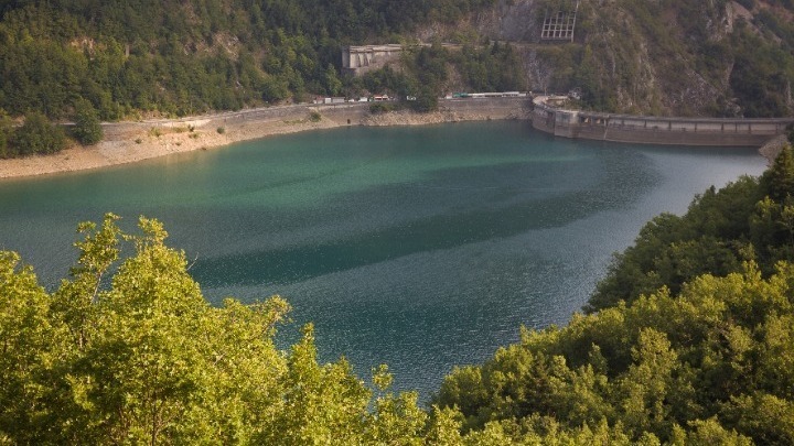  Σε κατάσταση έκτακτης ανάγκης η κοινότητα Καρίτσης Δολόπων στη Λίμνη Πλαστήρα