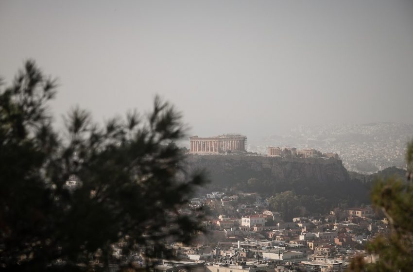  “Πνίγηκε” το κέντρο της Αθήνας – Κοκτέιλ σκόνης – νοτιάδων