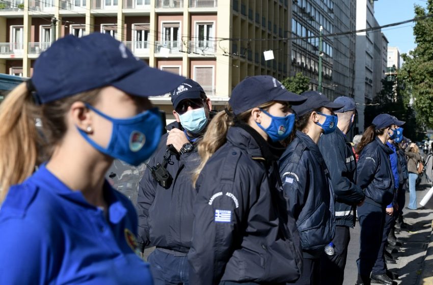  Αιφνίδια απαγόρευση συγκεντρώσεων σε όλη τη χώρα – Η απόφαση της ΕΛ.ΑΣ