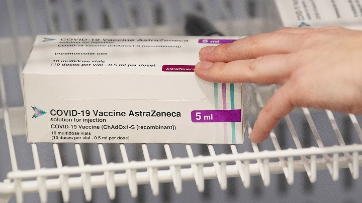  Γερμανία: Το εμβόλιο της AstraZeneca μόνο στους κάτω των 65 ετών
