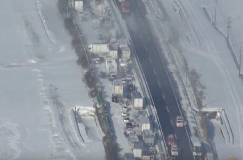  Καραμπόλα 130 αυτοκινήτων στην Ιαπωνία από χιονοθύελλα (vid)