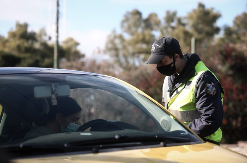  Έκοψαν πρόστιμο σε γιατρό που πήγαινε σε εφημερία