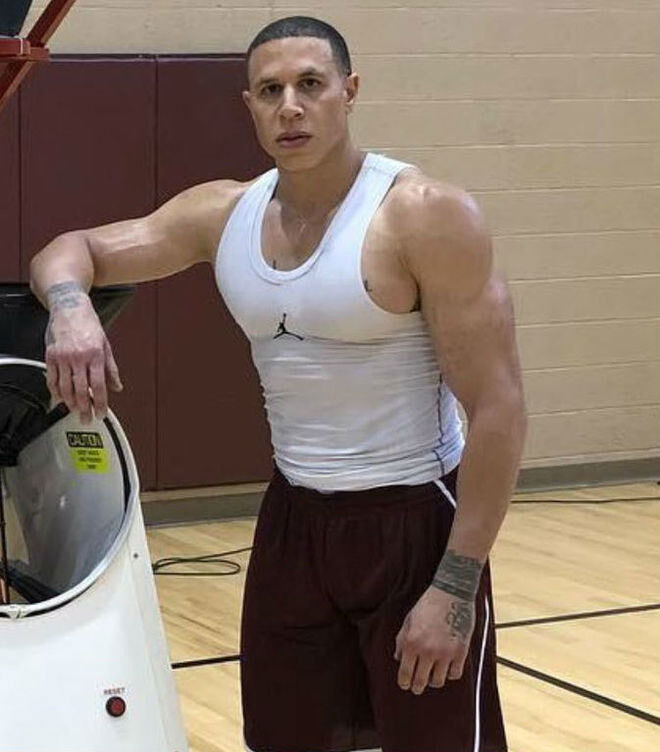 Μάικ Μπίμπι 2