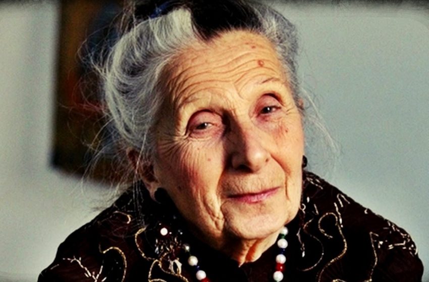  Τιτίκα Σαριγκούλη: Η συγκινητική ανάρτηση για την αγαπημένη γιαγιά