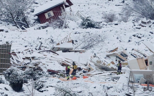  Έναν νεκρό ανέσυραν οι αρχές από την κατολίσθηση στη Νορβηγία