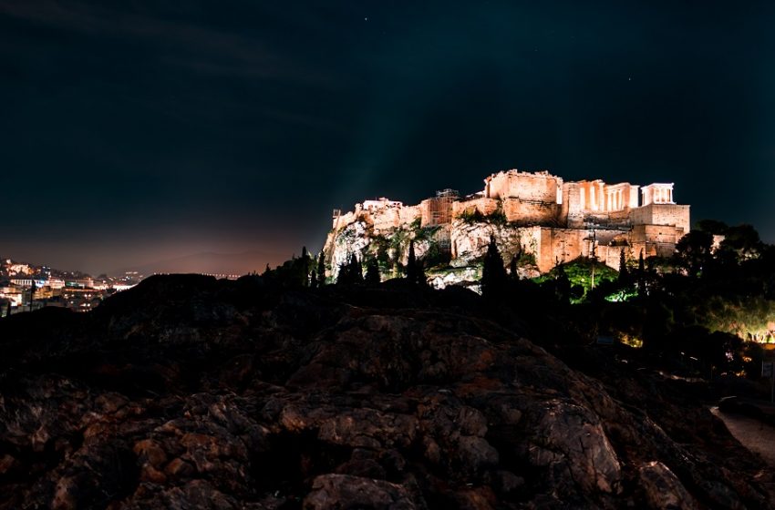  Εκθαμβωτική και από απόσταση