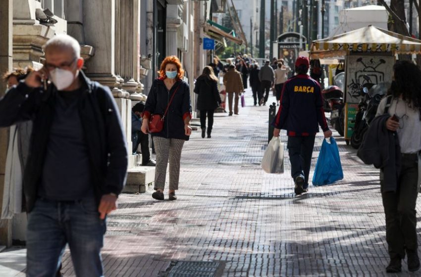  Εμποροι Αθήνας: Ανοιχτά μαγαζιά με παράταση των εκπτώσεων