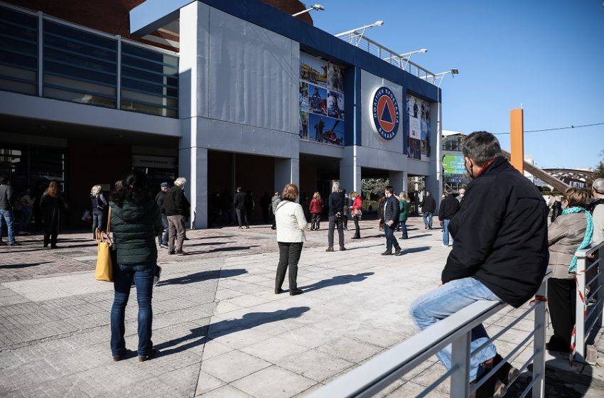  Αναπρογραμματισμός για όσους δεν πήγαν για το εμβόλιο AstraZeneca: “Τον Ιούνιο εμβολιασμός του γενικού πληθυσμού”