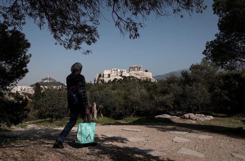  Καπραβέλος: ‘Εως τέλη Μαρτίου η οξεία φάση του τρίτου κύματος